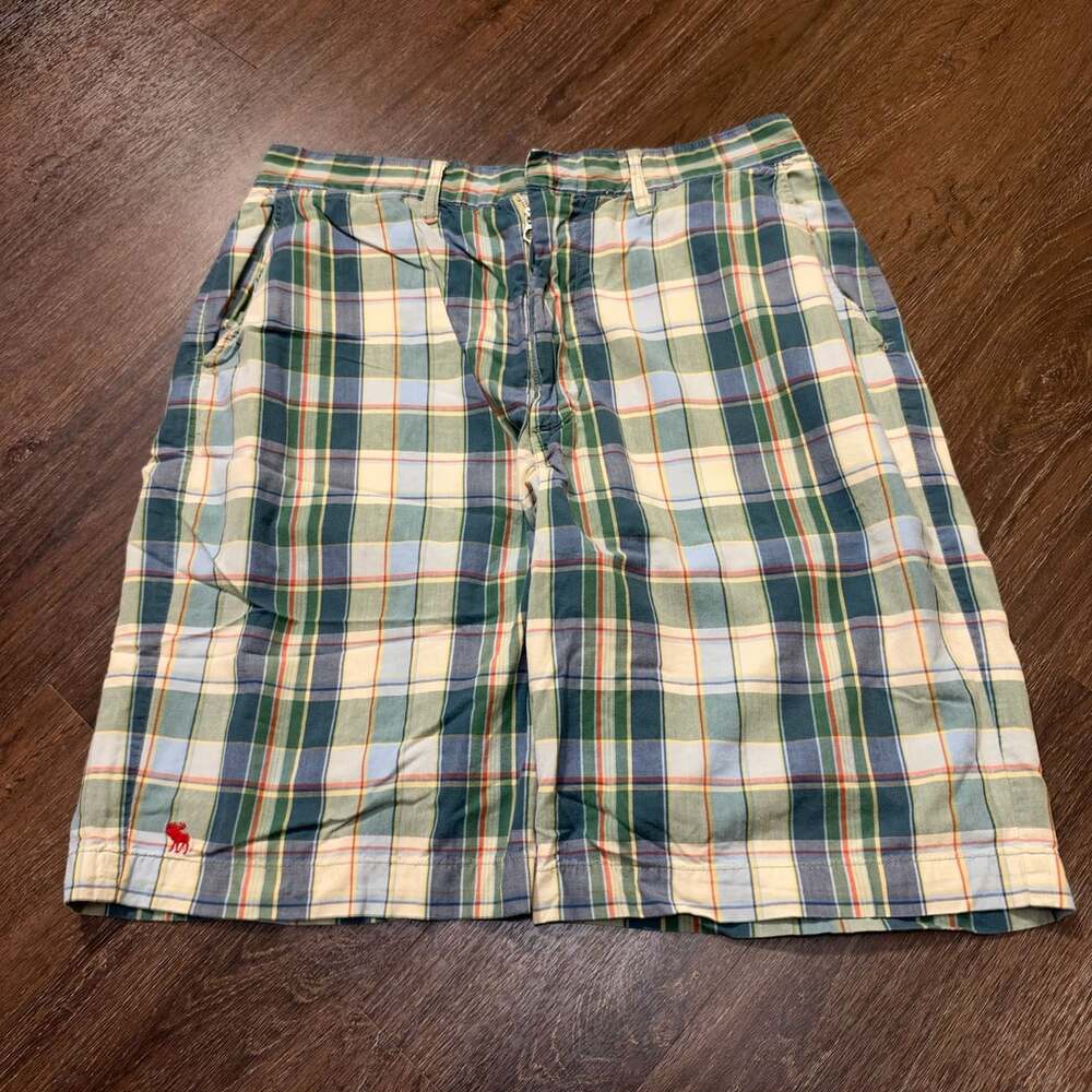 Essential Vintage Abercrombie & Fitch Plaid Shorts Size 33 Green Blue Casual
